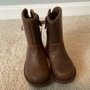Like new toddler Ugg boots!